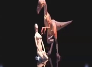 Dino fucker hottie gets rammed by a Raptor